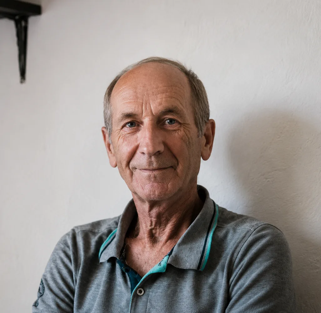 Senior w swoim domu - portret